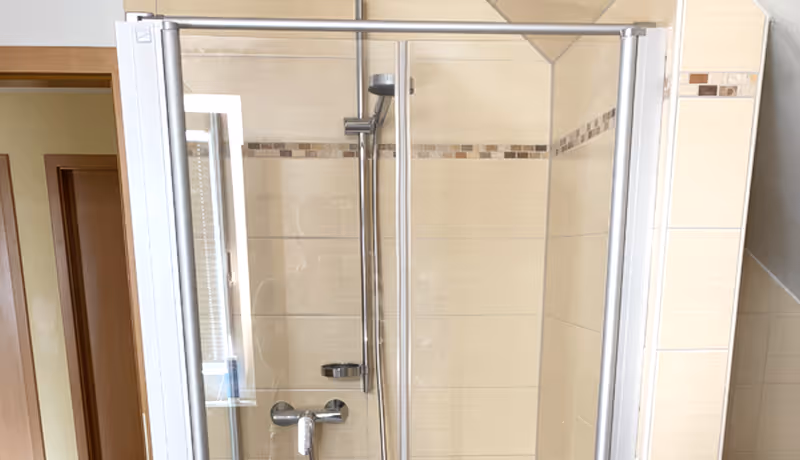 Wir bieten in Bergisch Gladbach auch kleine Services im Bad